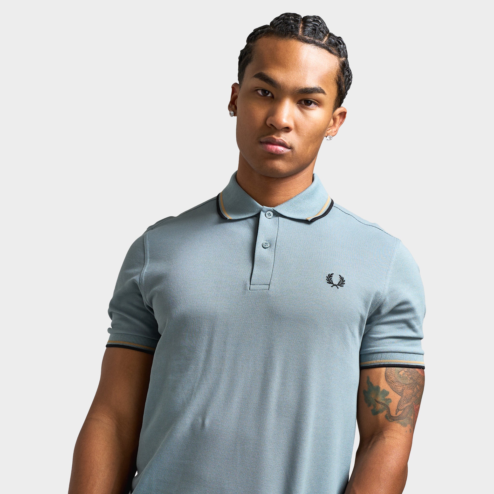 Fred Perry Twin Tipped T-Shirt Stockport Blue / Warm Stone - Black - Image 3