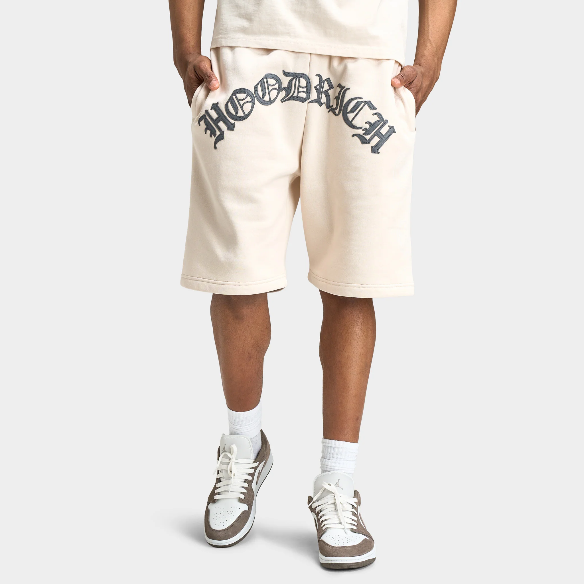 Hoodrich Inkline Oversized Shorts / Oat Milk