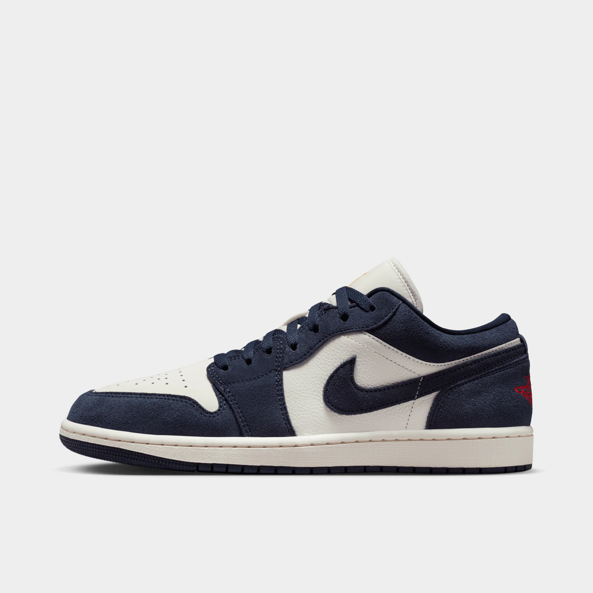 Jordan 1 Low Obsidian / University Gold