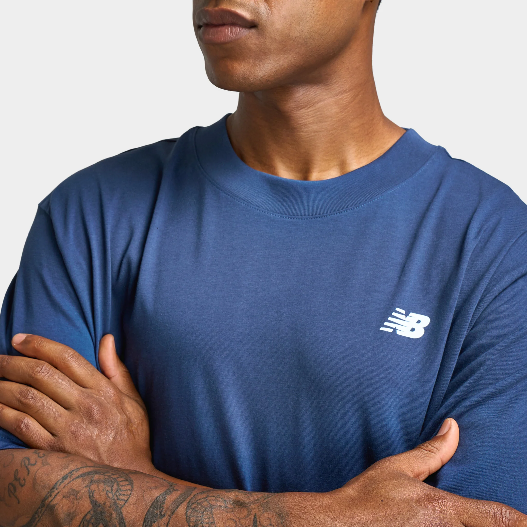 New Balance Oversized Logo Graphic T-Shirt / Navy - Image 3