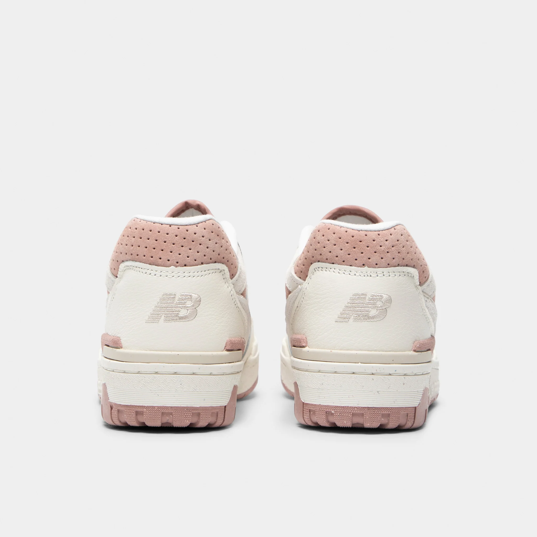 New Balance Women's 550 Sea Salt / Landslide - Image 4