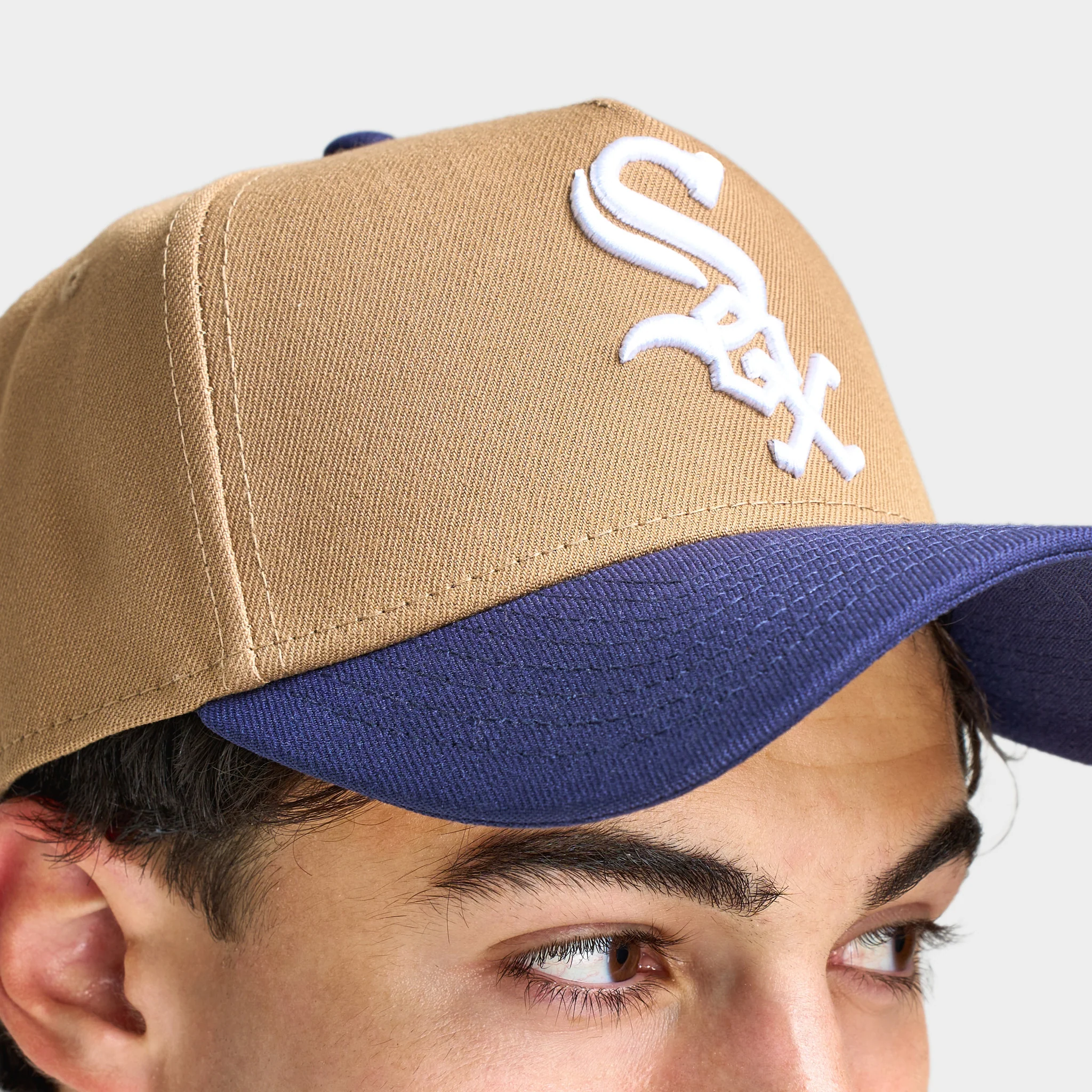 New Era Chicago White Sox 9FORTY AF Khaki / Navy - Image 4