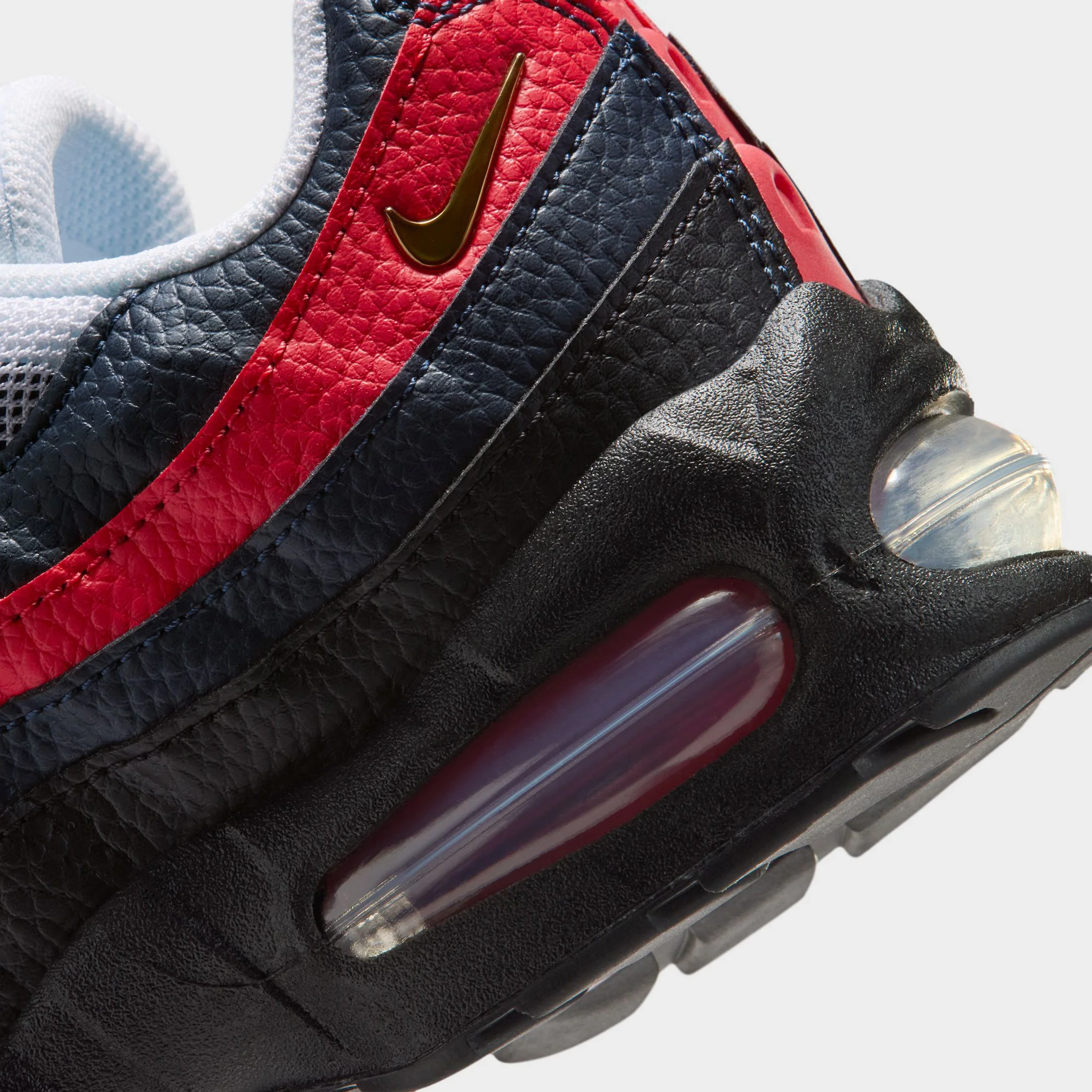 Nike Air Max 95 GS World Cup Obsidian / Metallic Gold - Challenge Red - Image 4