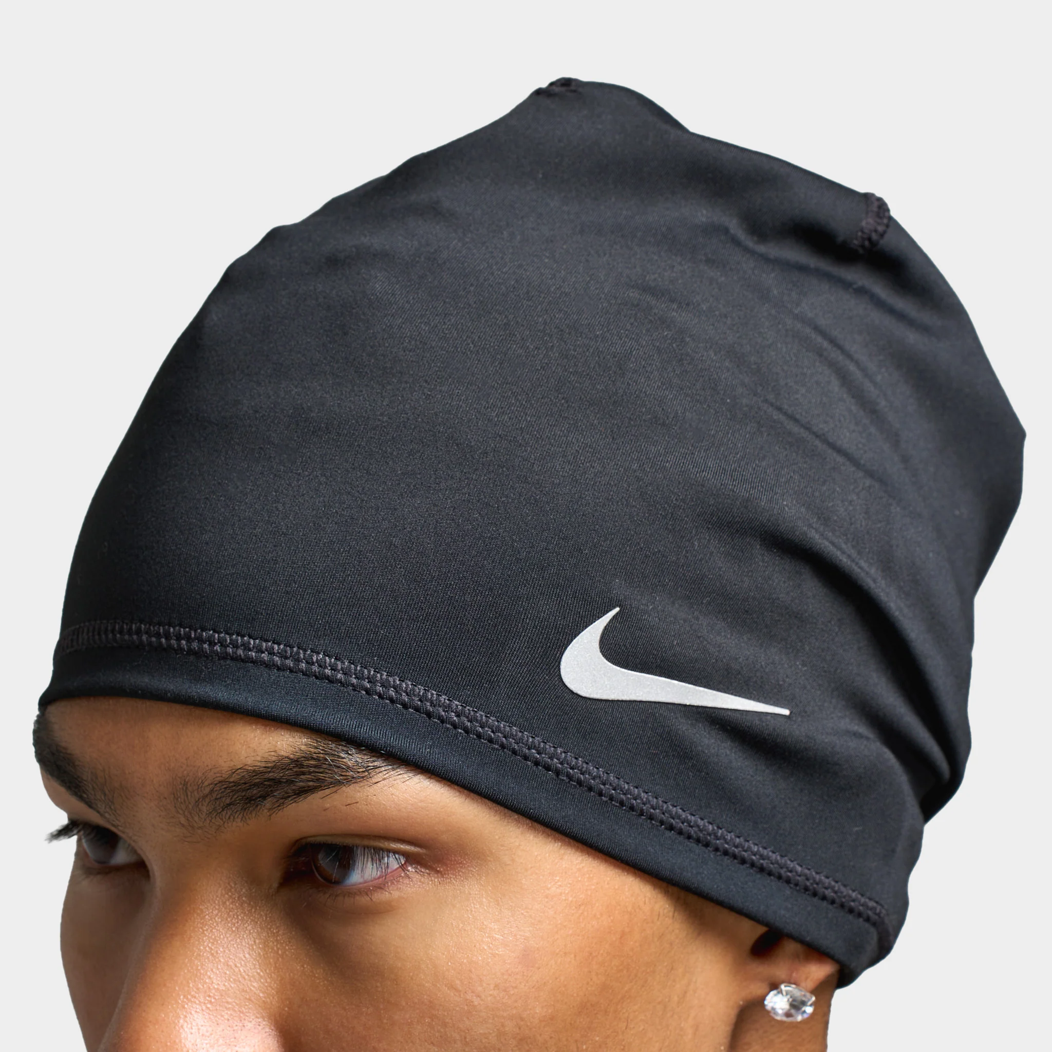 Nike Dri-Fit Peak Uncuffed Beanie / Black - Image 3
