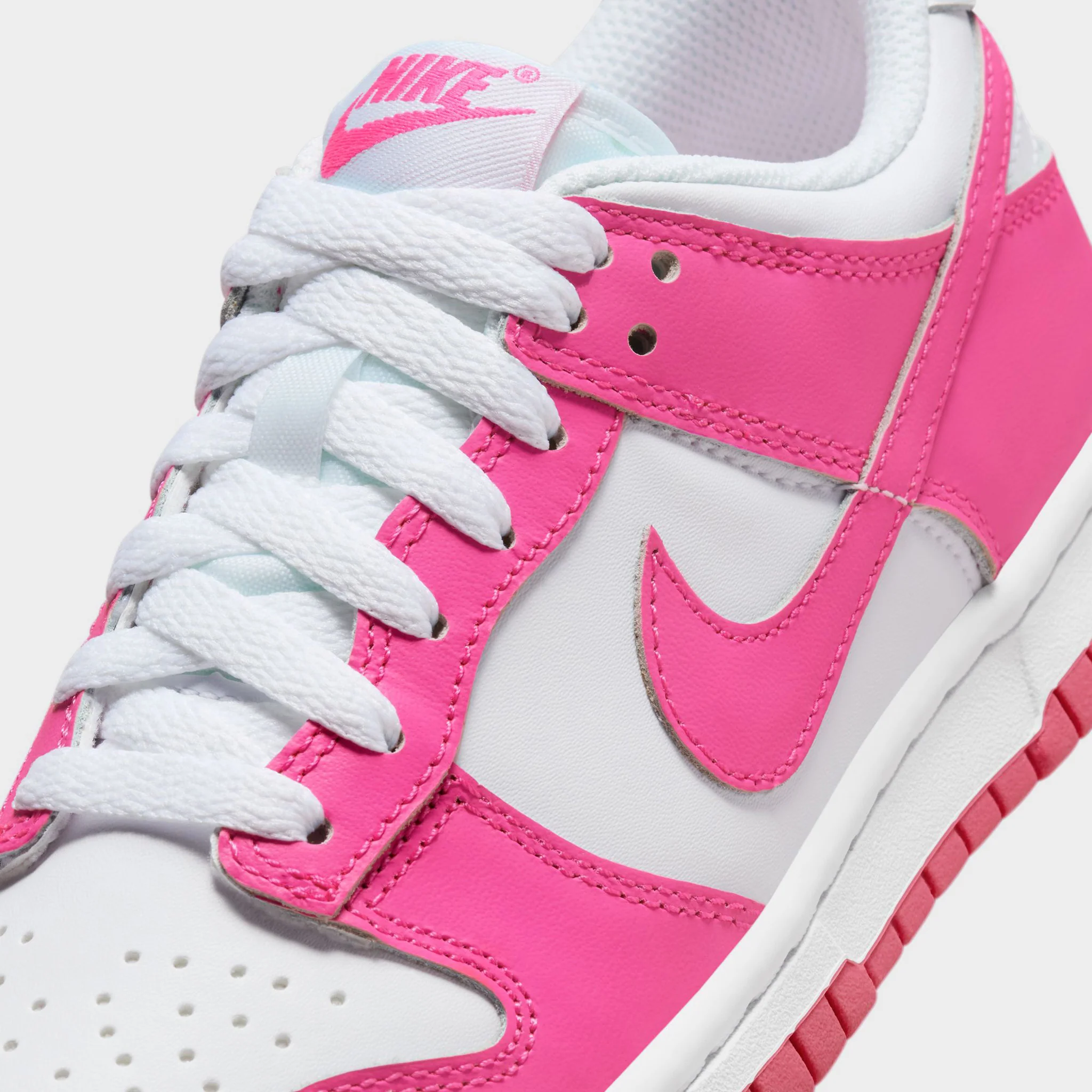 Nike Dunk Low GS White / Laser Fuchsia - Image 3