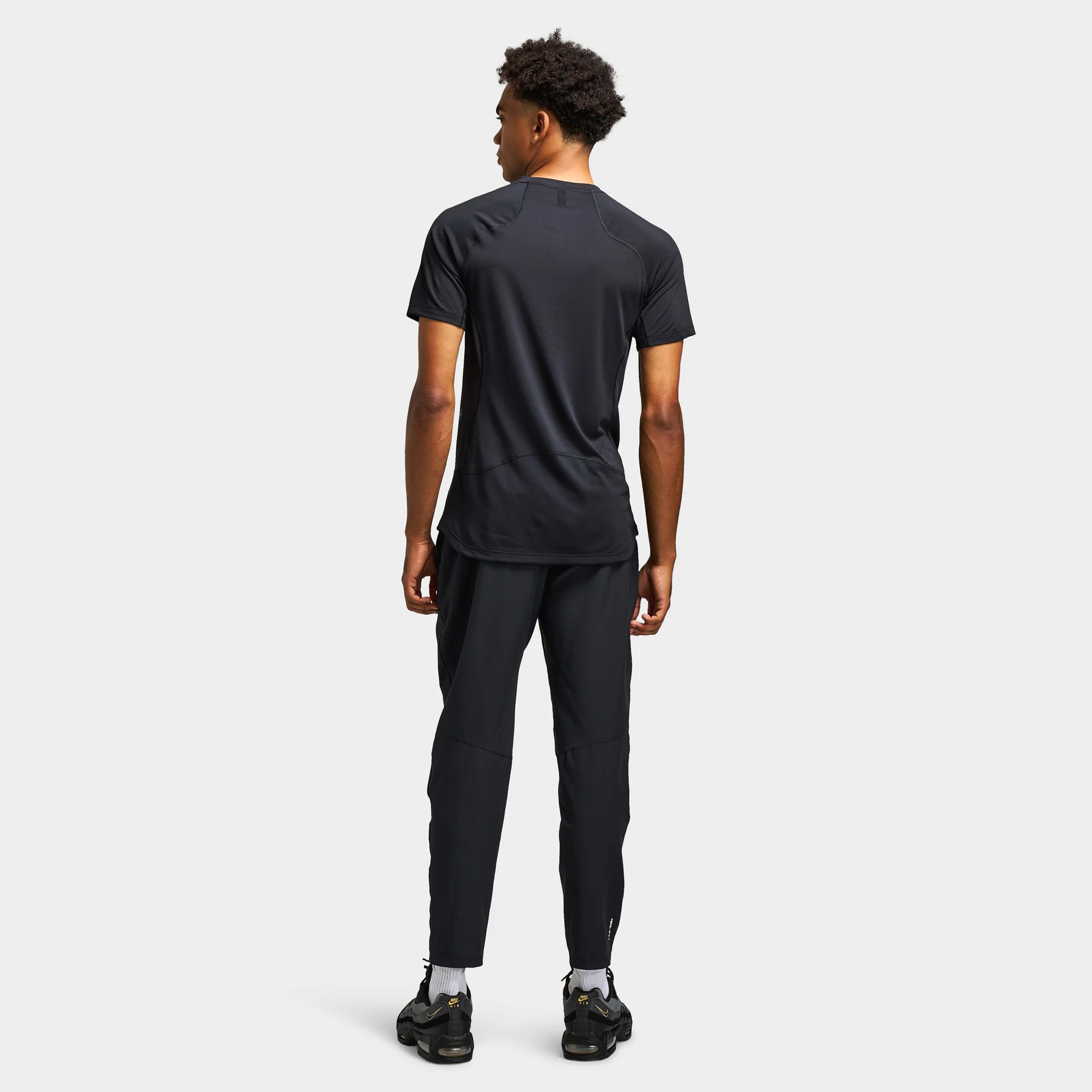 Nike Pro Training Men's Dri-FIT Short Sleeve Top / Black - Image 5