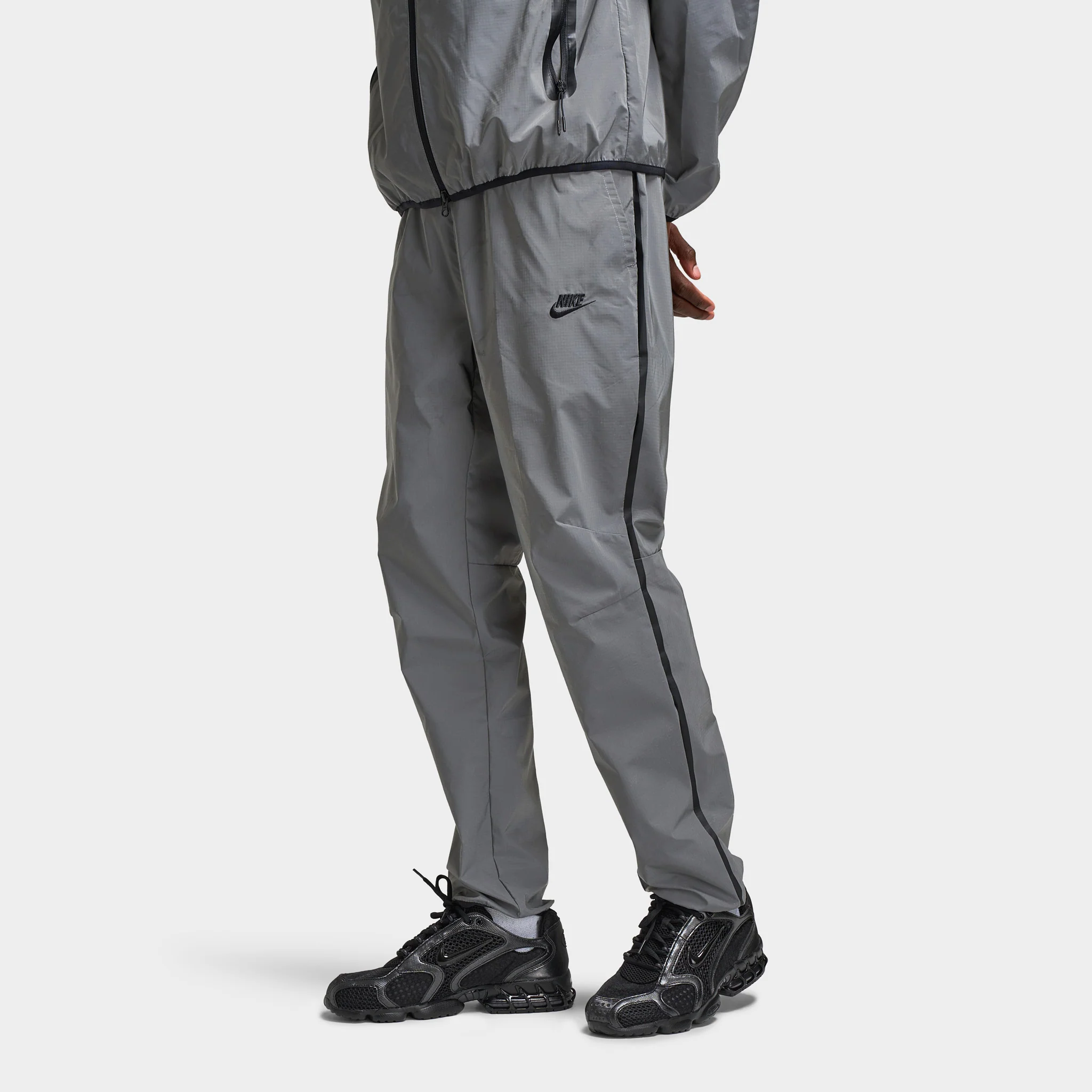 Nike Tech Woven Flash Pants Reflect Silver / Black - Image 4
