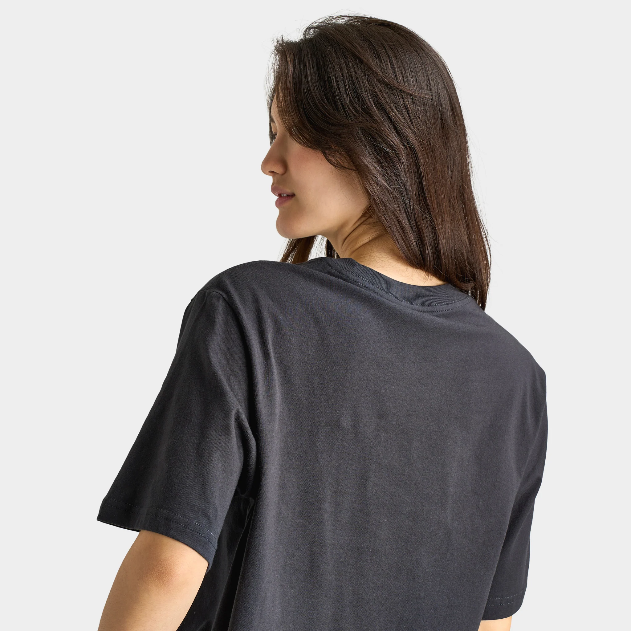 Nike Sportswear Women's Essentials Boyfriend Soaring T-Shirt Off Noir / White - Image 2