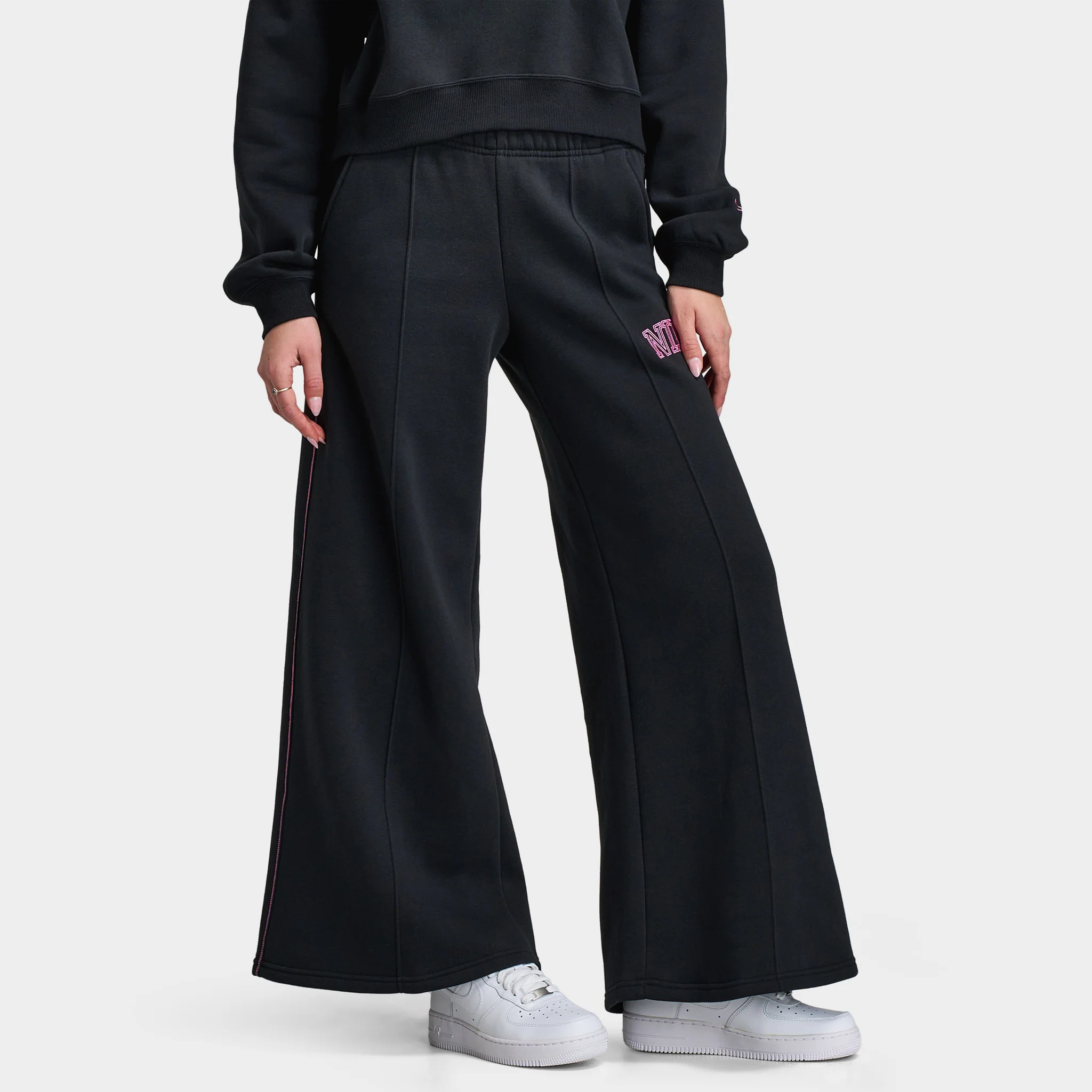 Nike Sportswear Women's Phoenix Fleece Logo Wide Leg / Black