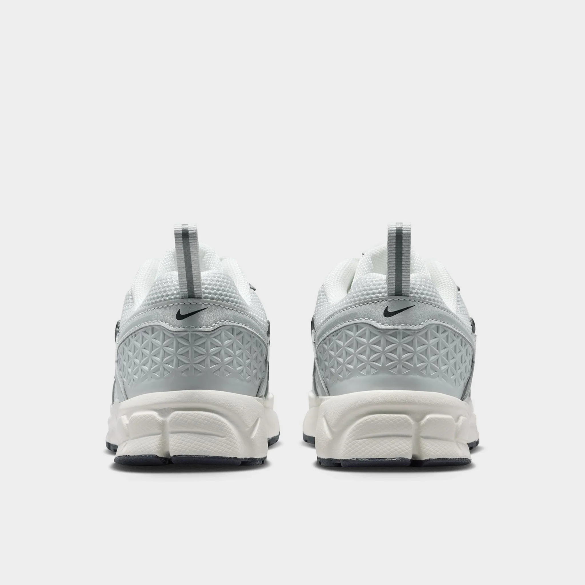 Nike Vomero 5 PS Photon Dust / Chrome Gridiron - Sail - Image 5