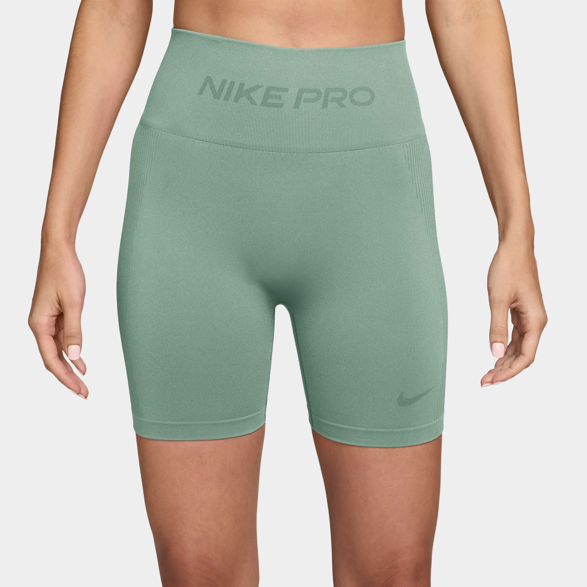 Nike Women's Seamless High Rise 5" Shorts / Steam
