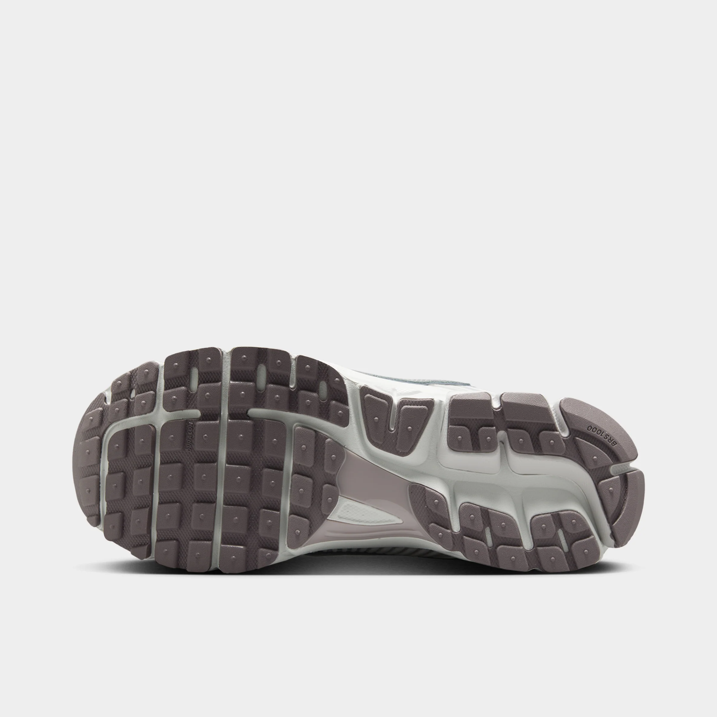 Nike Women's Zoom Vomero 5 Vast Grey / Metallic Silver - Image 6