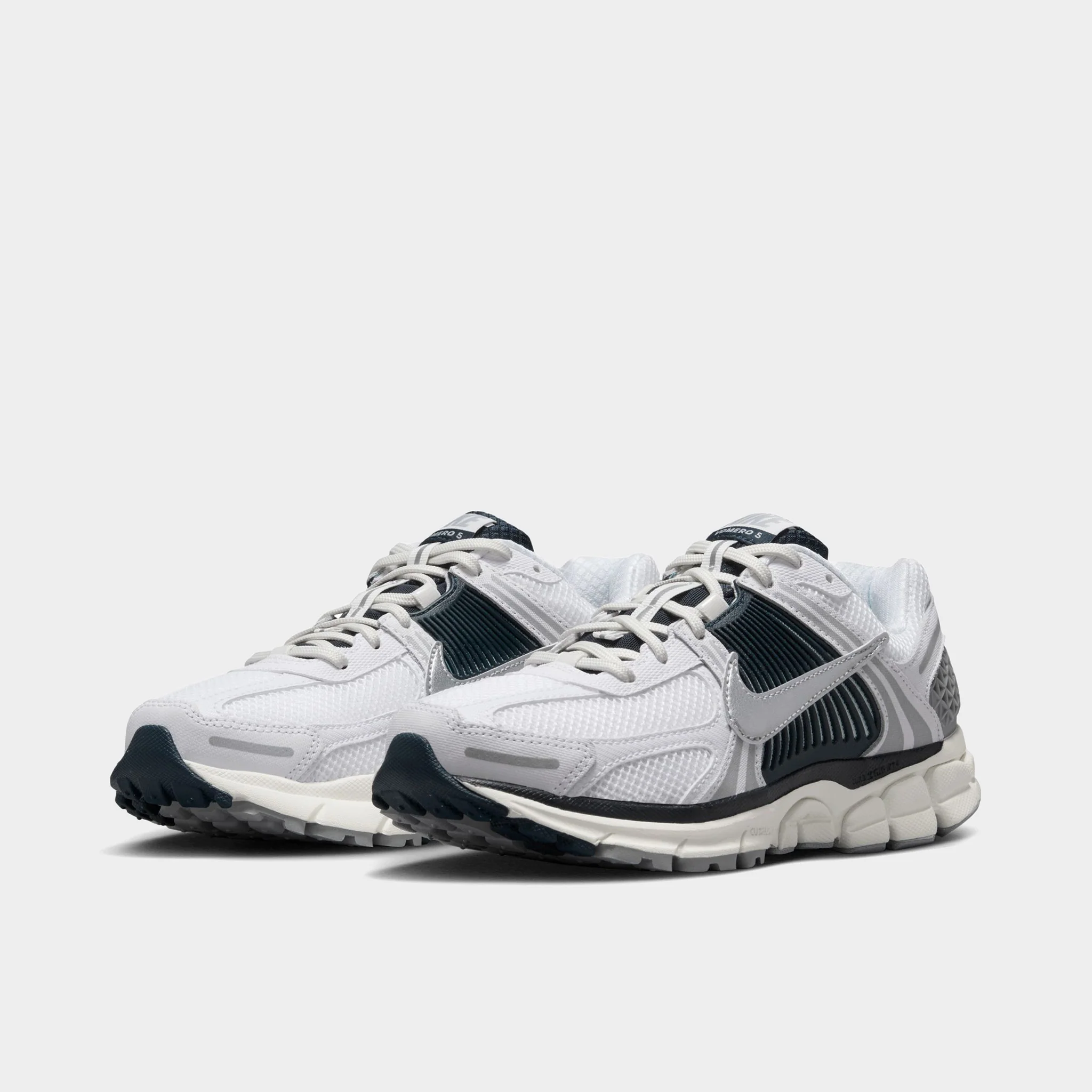 Nike Women's Zoom Vomero 5 White / Metallic Silver - Armory Navy - Image 2
