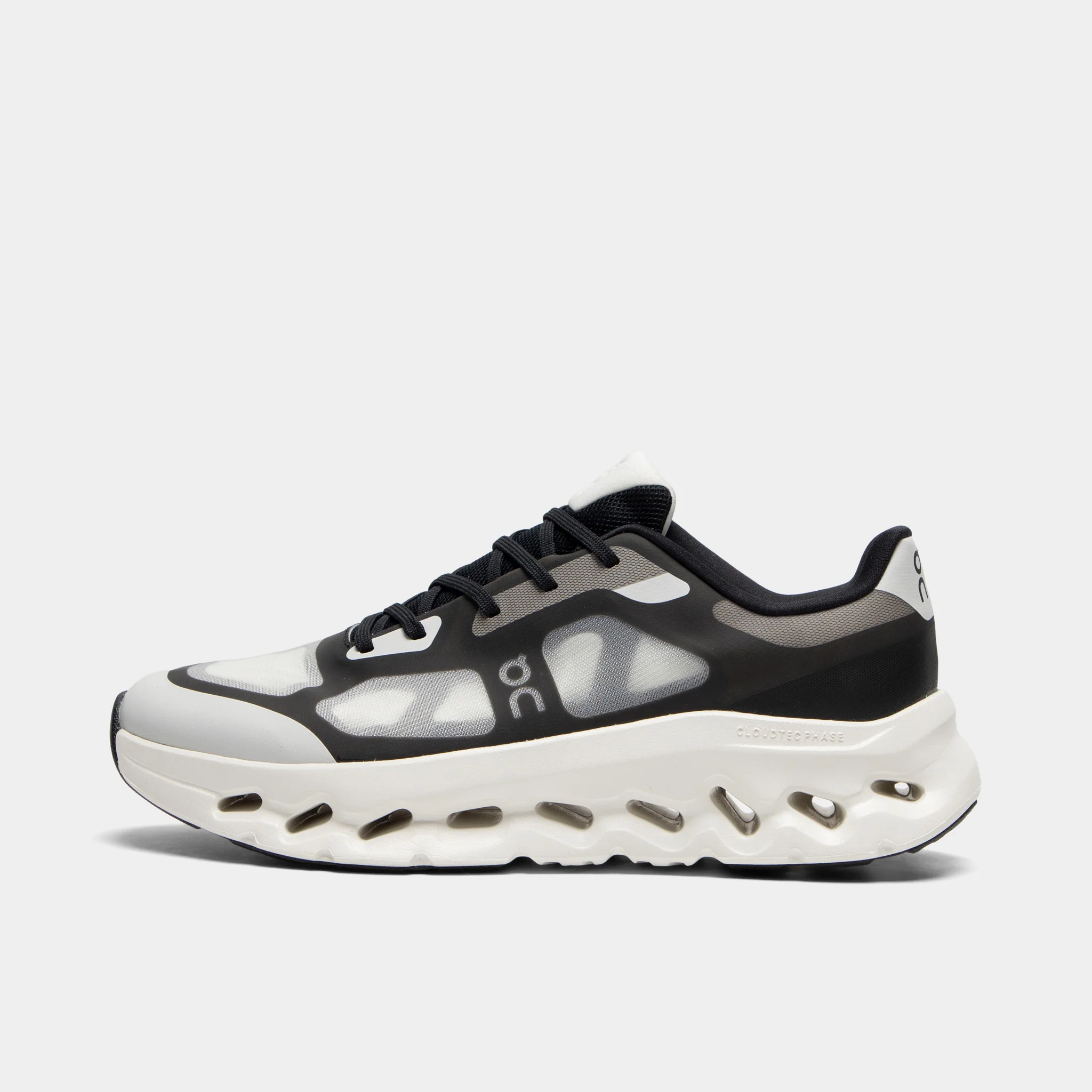 On Cloudtilt Remix 1 M Black / Ivory
