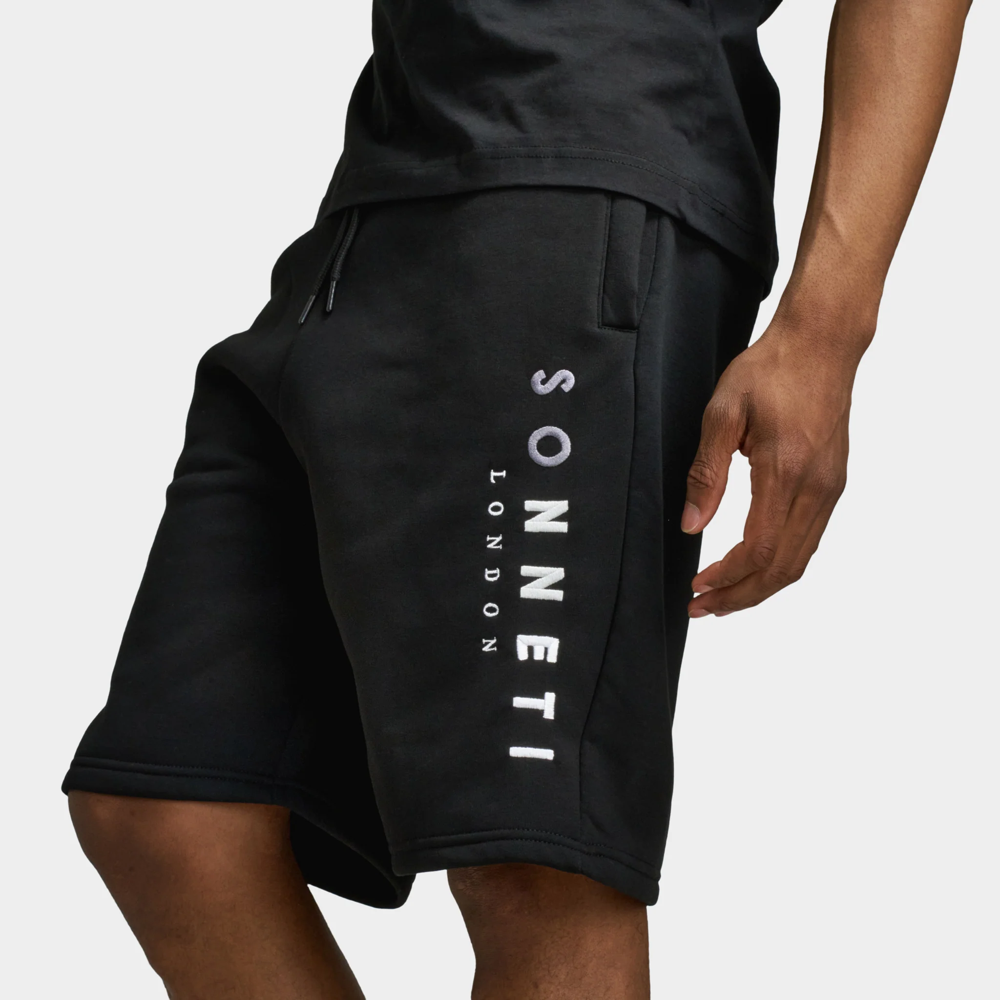 Sonneti Hare Shorts / Black - Image 3