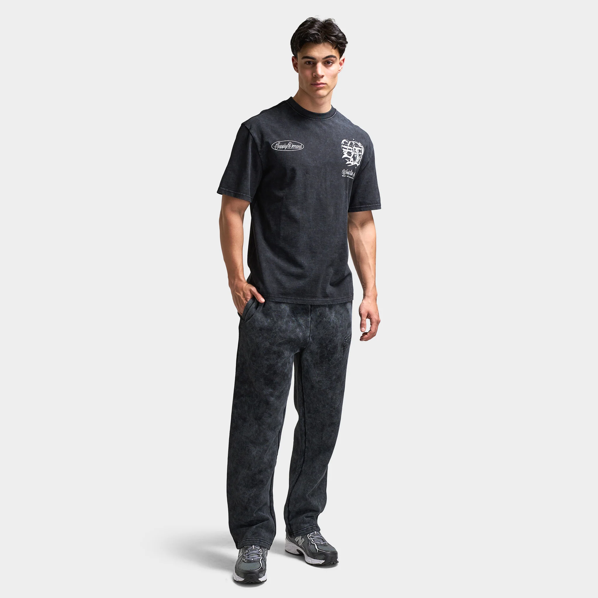 Supply & Demand Finley Graphic T-Shirt / Washed Black - Image 6