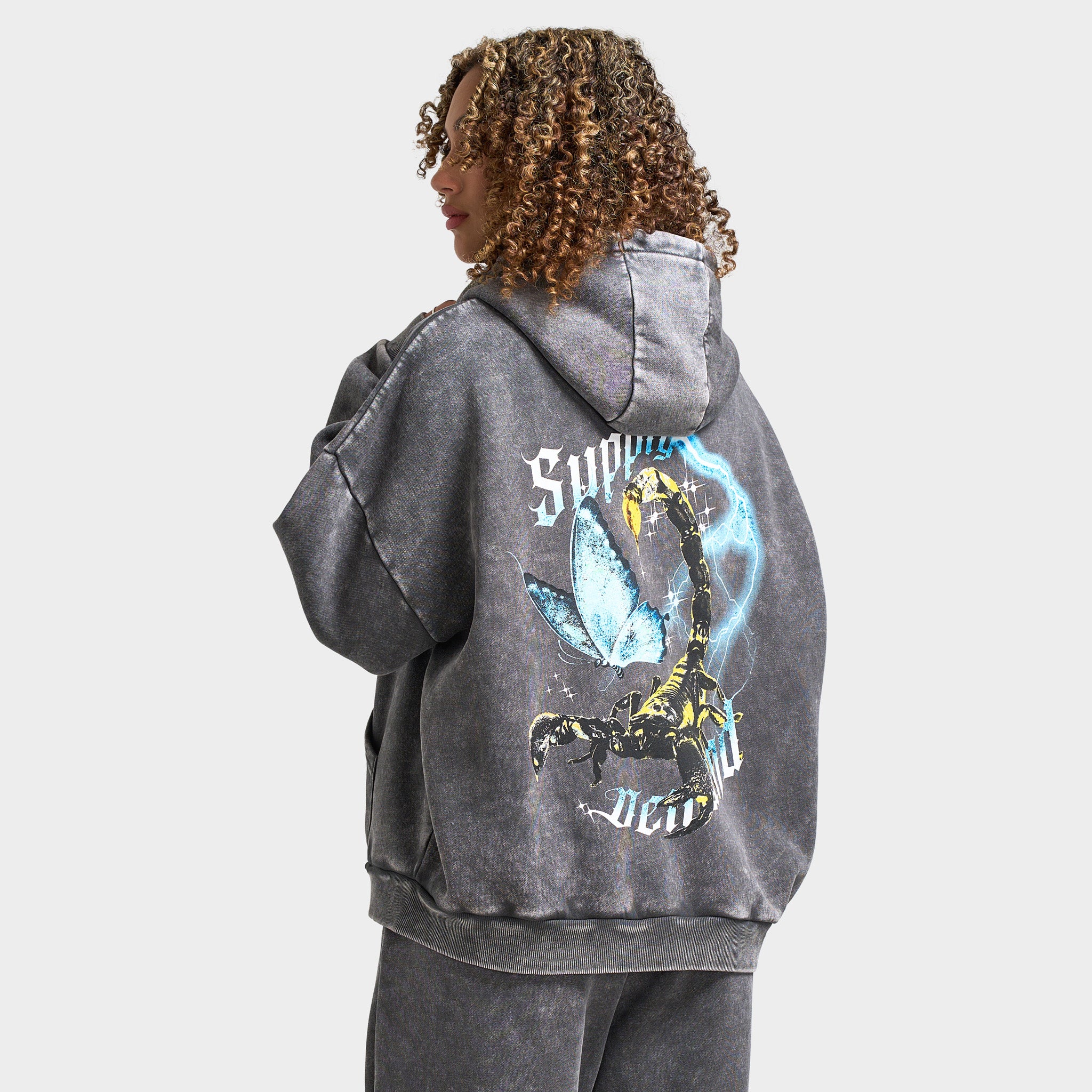 Supply & Demand Women's Scorp Full Zip Hoodie / Dark Grey Wash - Image 2