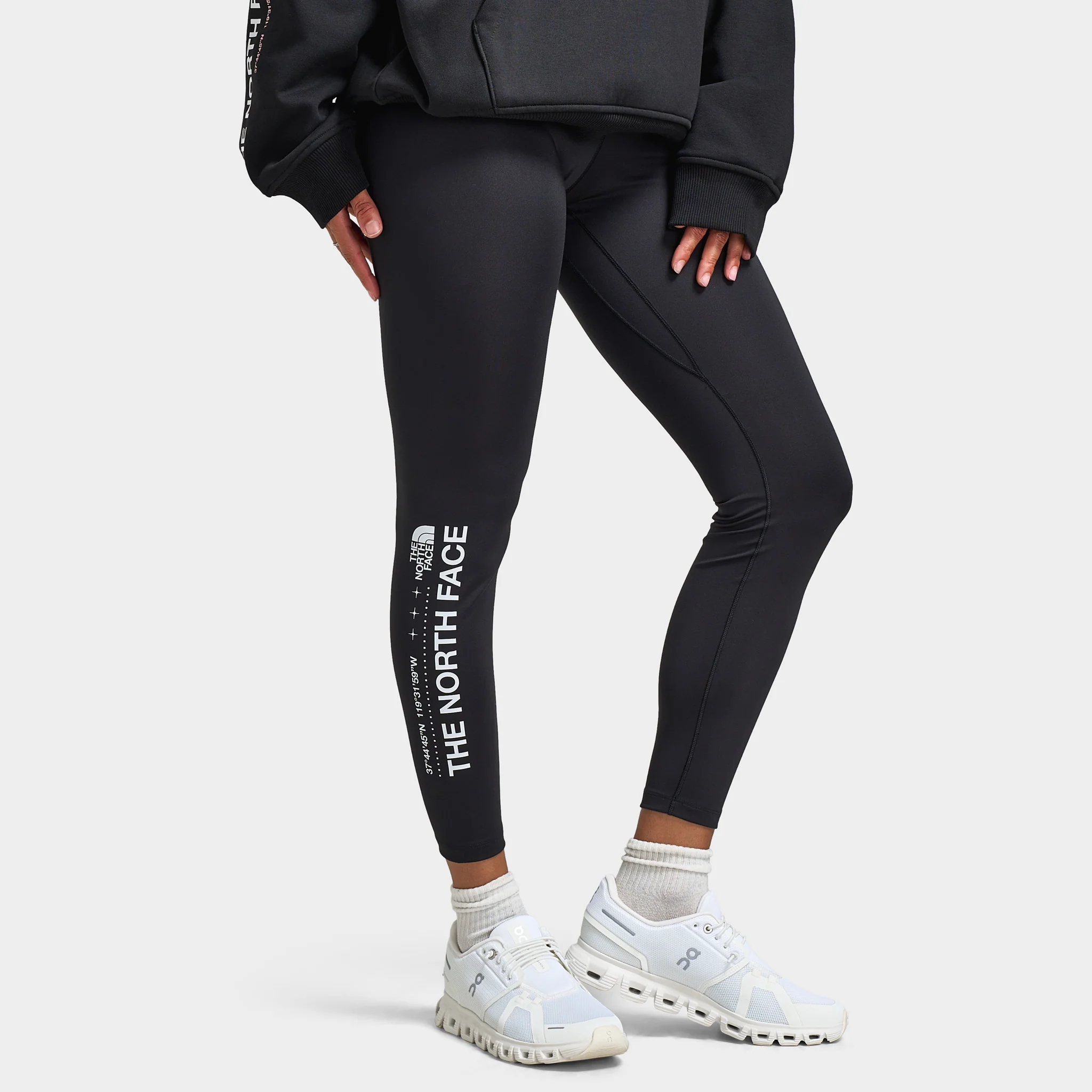 The North Face Women's Perf Leggings Graphic / Black - Image 4